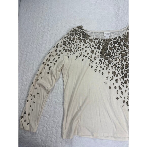 Weekends By Chico’s Long Sleeve Spotted Design Shirt Size Medium - Picture 3 of 6